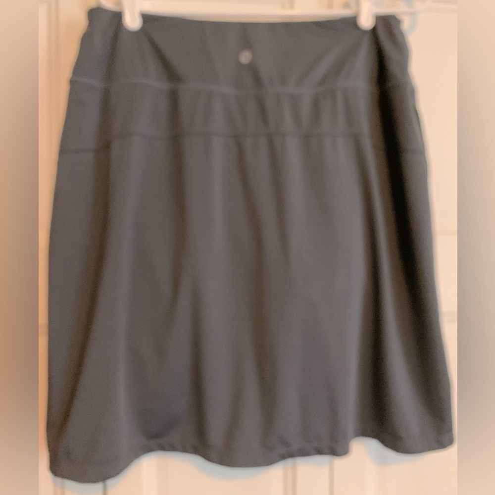 Baleaf grey  skort with pockets women’s size 2 XL